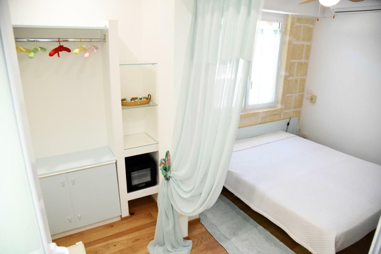 B&B Al Vecchio Glicine Torre Canne Exterior photo