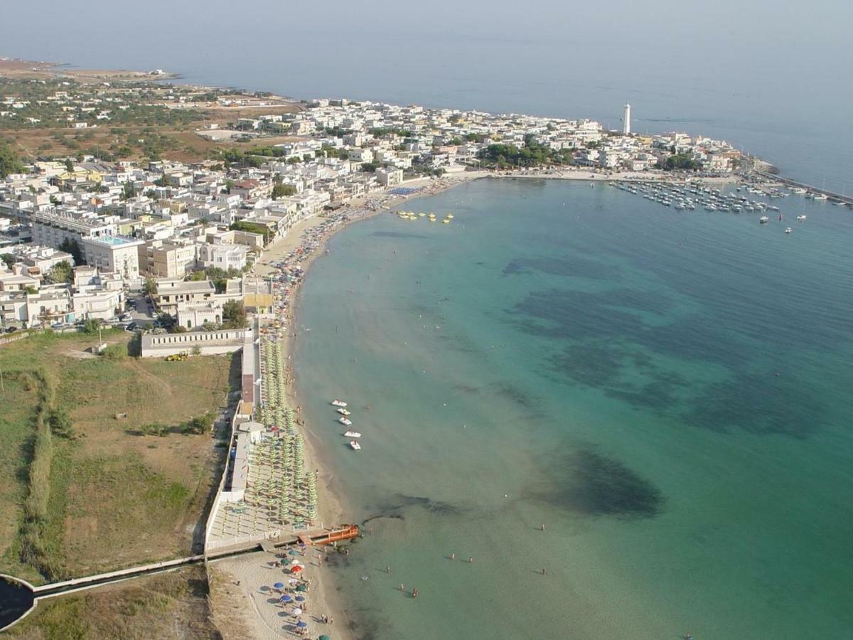 B&B Al Vecchio Glicine Torre Canne Exterior photo